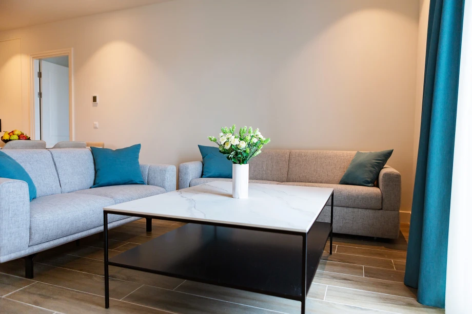 Lustica bay Serenity Lux apart