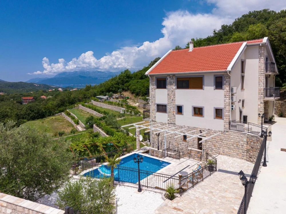 Beautiful Villa with Pool Surrounded by Lush Greenery